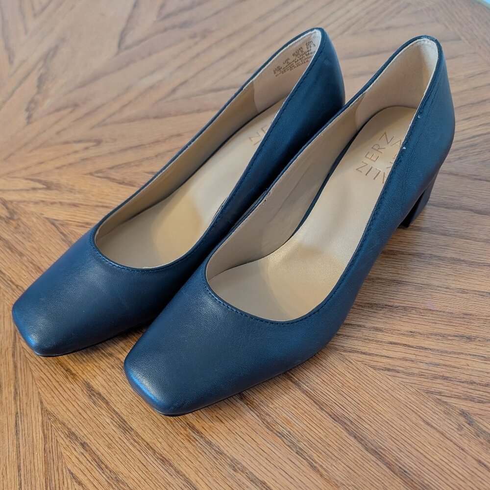 Naturalizer Warner pump